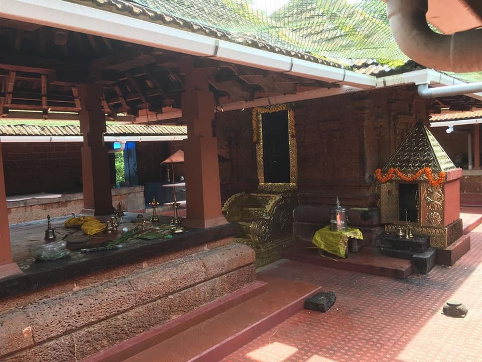 Naravoor Sri Mahavishnu Temple  