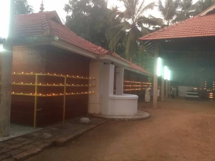  Madathumpadi Subhramanya Swami  kannur Dresscode