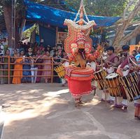 Chellath Madappura  kannur Dresscode