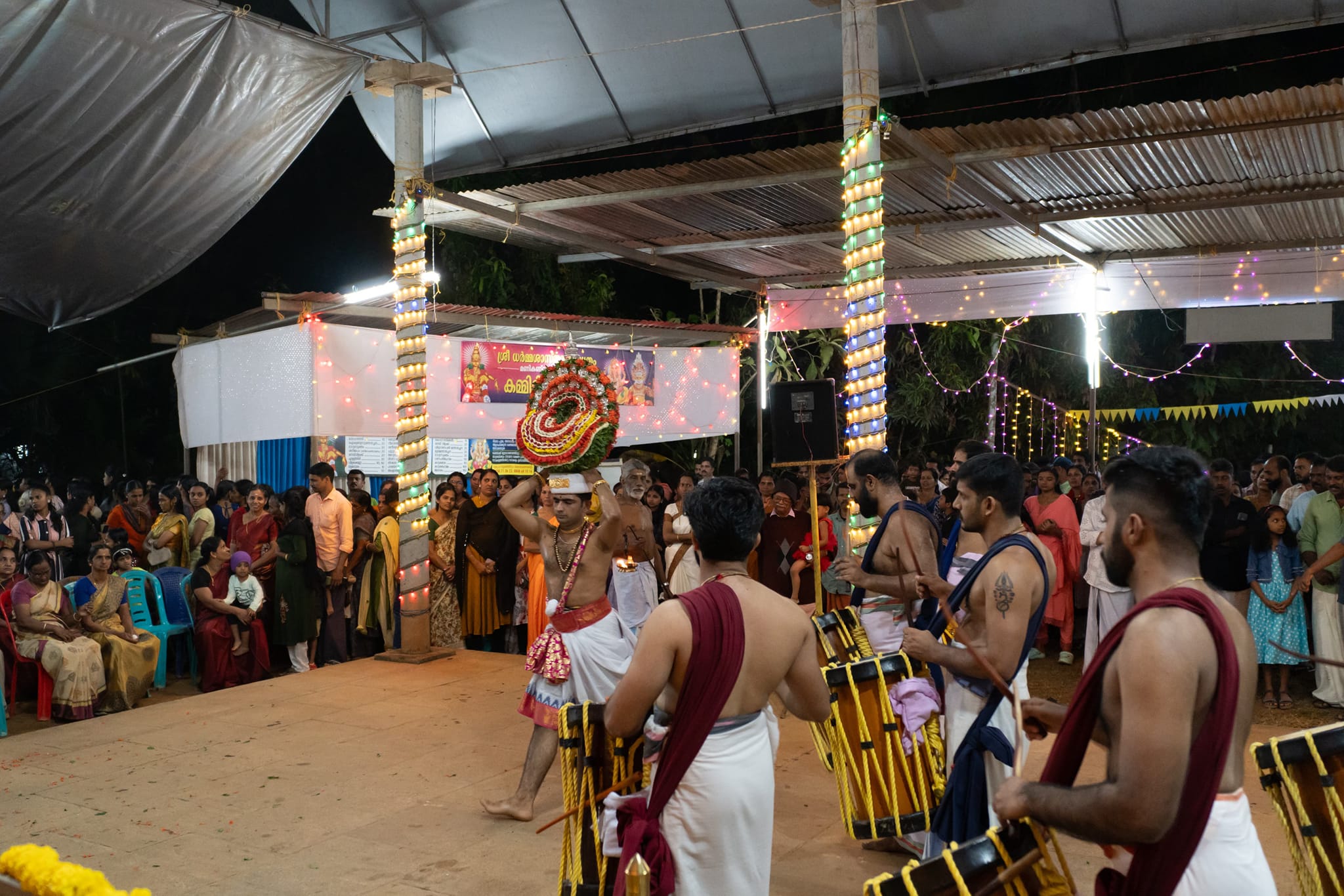 Manikandapuram Sree Dharma Sastha  kannur Dresscode