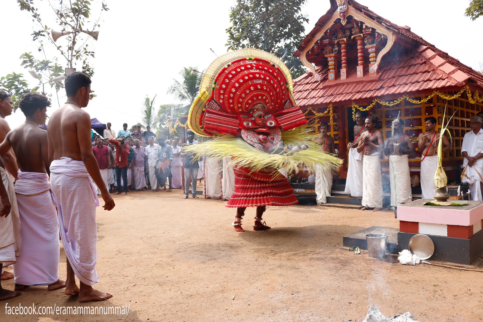 Eramam Mannummal Kanimchery Bhagavathy  kannur