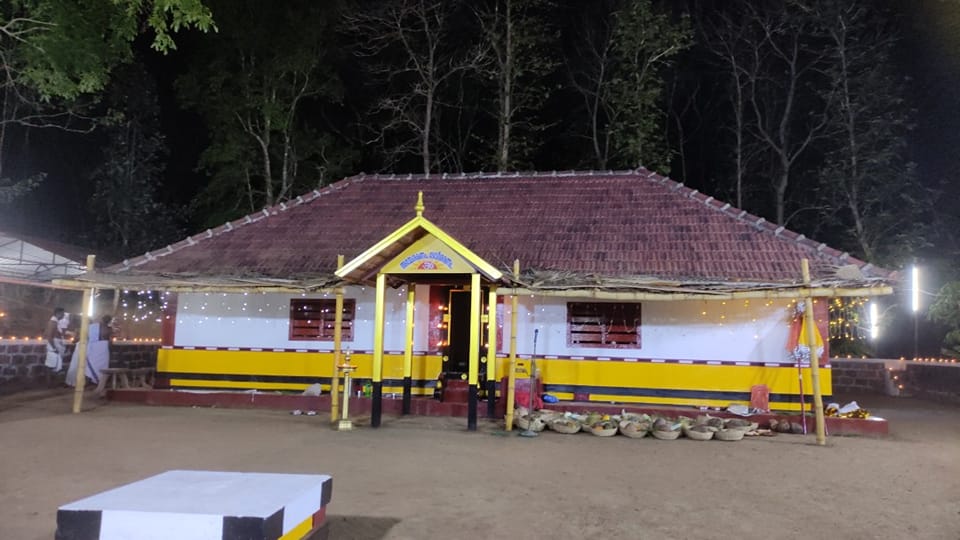 Sree Kalariyal Bhagavathi Temple in Kerala