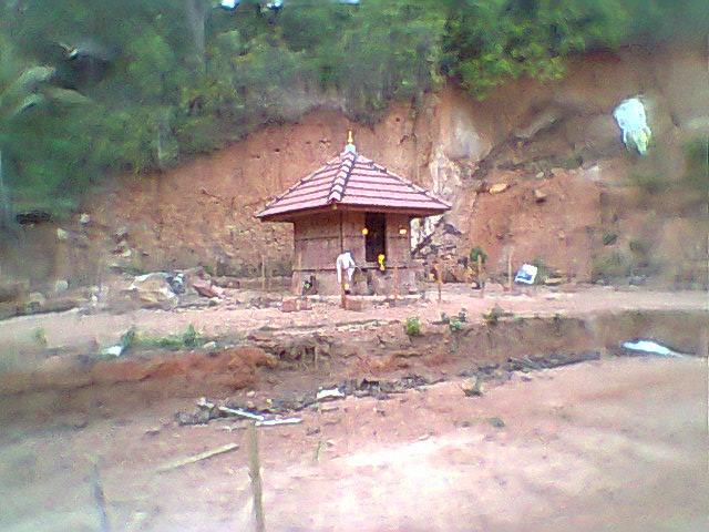 Thiruvanayi Vasupuram Shiva Vishnu temple kannur Dresscode