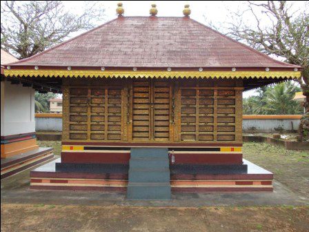 Images of Kannur Mambalam Sree Bhagavathy Temple