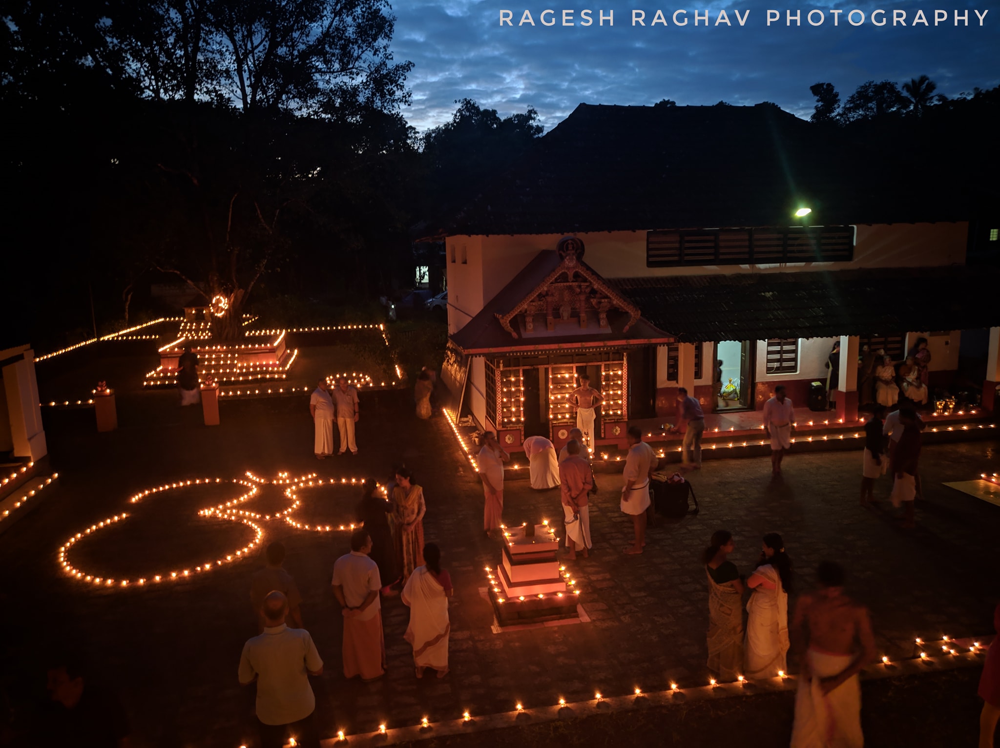 MulloolSree Kurumba Bhagavathi Temple Kannur Dresscode