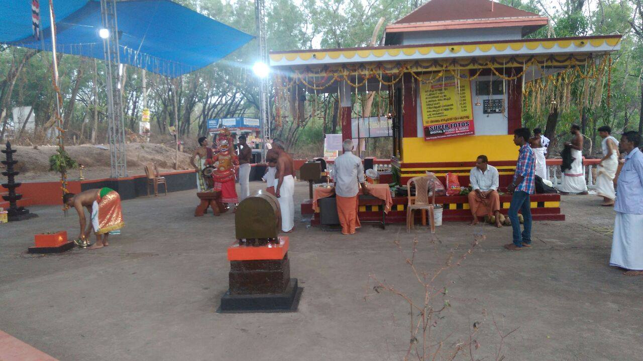 Images of Kannur Chalakkunnu Sree Muthappan Temple