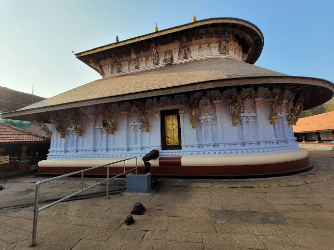 Devotees worshipping at Sree Subrahmanya Swami Temple Payyanur