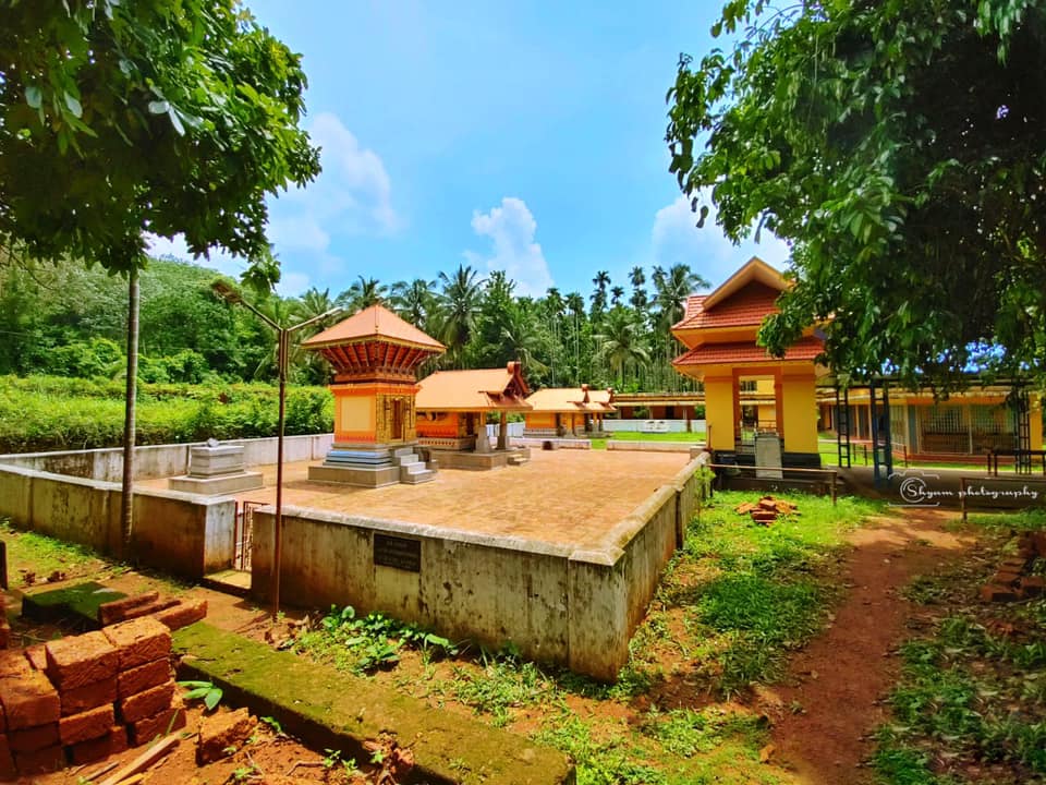 Images of Kasaragod Narkulam Sree Bhagavathi Temple