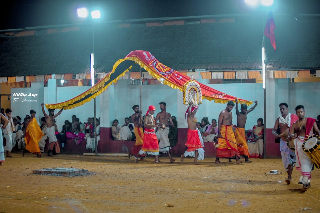 Podipallam Sri Cheerumba Bhagavathi  in Kerala