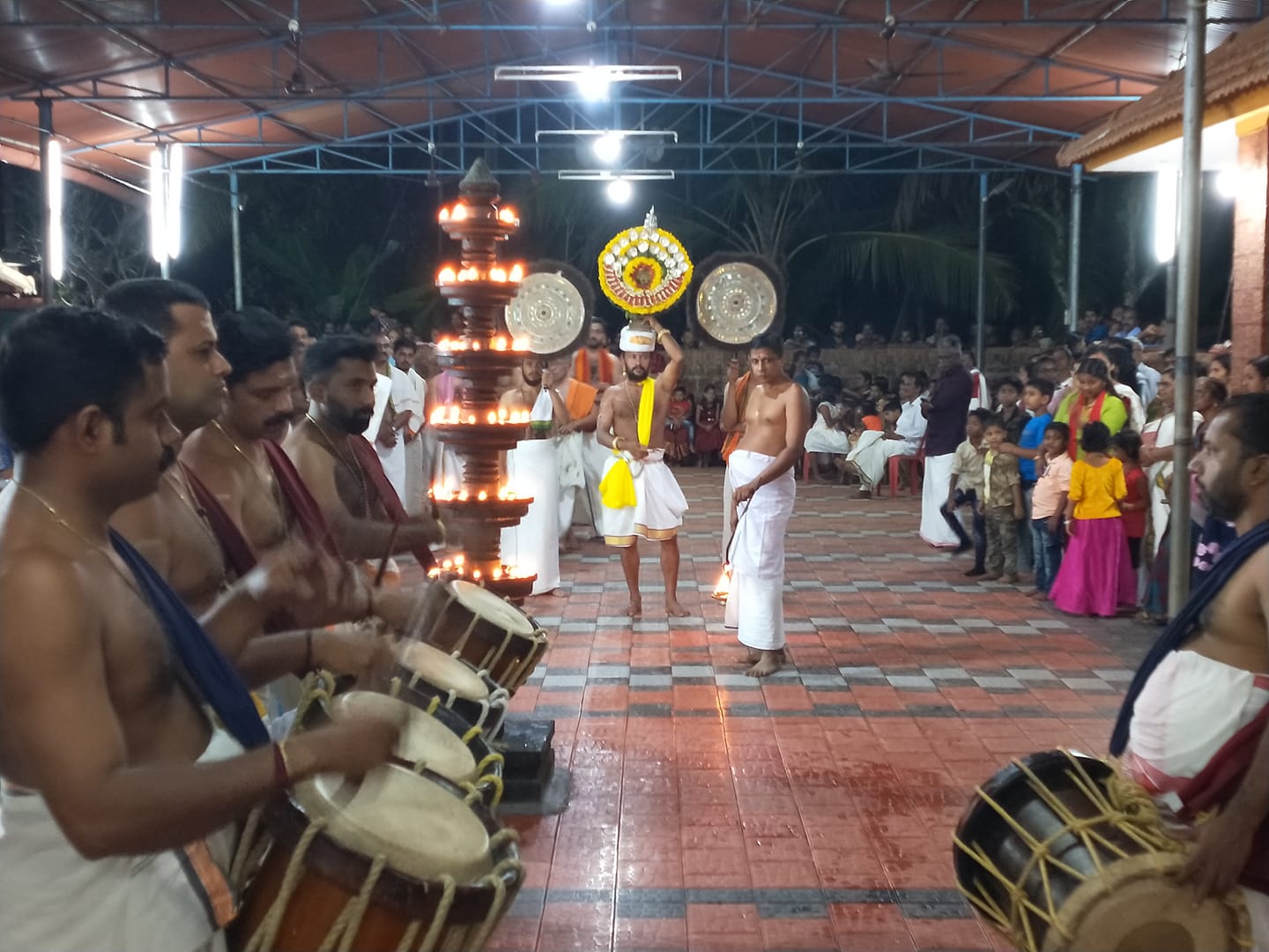 Suvarnavalli Sree Mahavishnu Temple Kasaragod Dresscode