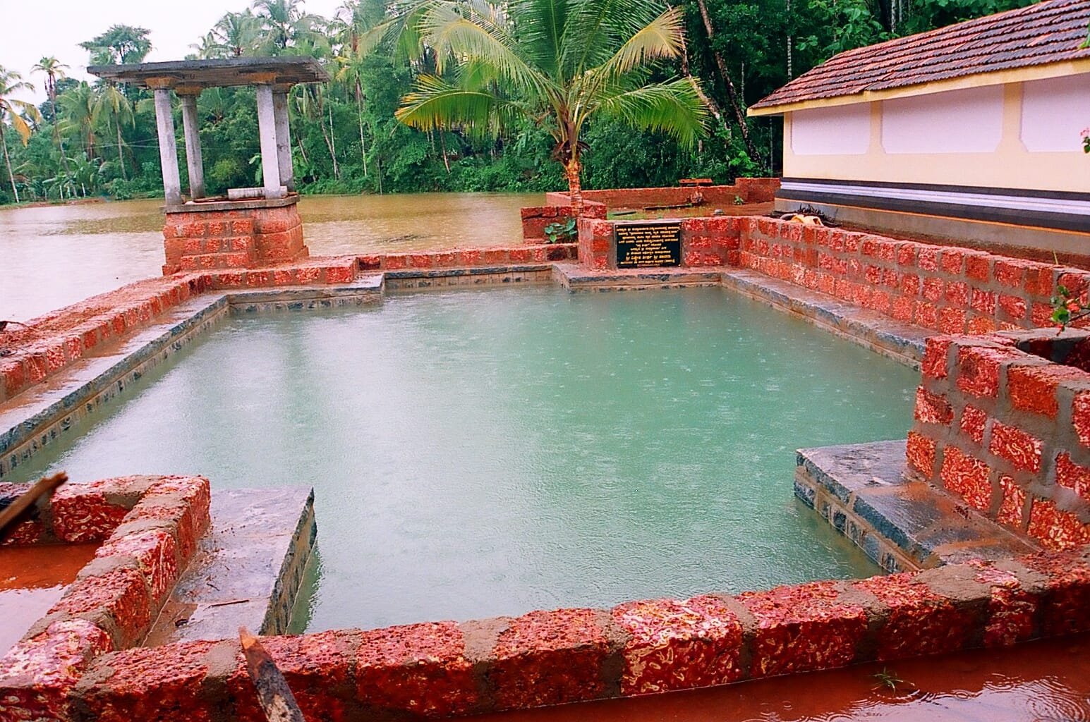 Vishnumangalam Sree Mahavishnu   Temple Kasaragod Dresscode