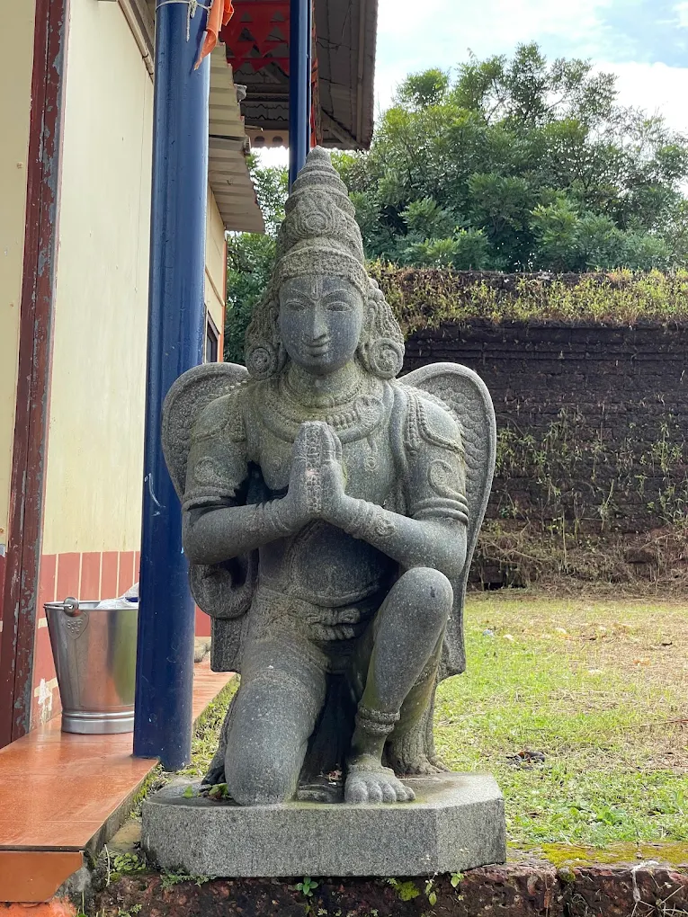 Temple pond and courtyard of Shree Ananthapadmanabha Swamy Temple