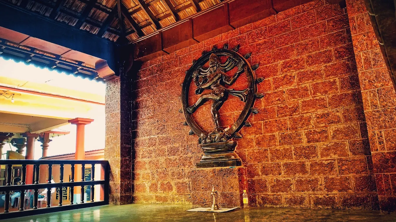 Karipody temple Sastha Vishnu shrine Kerala