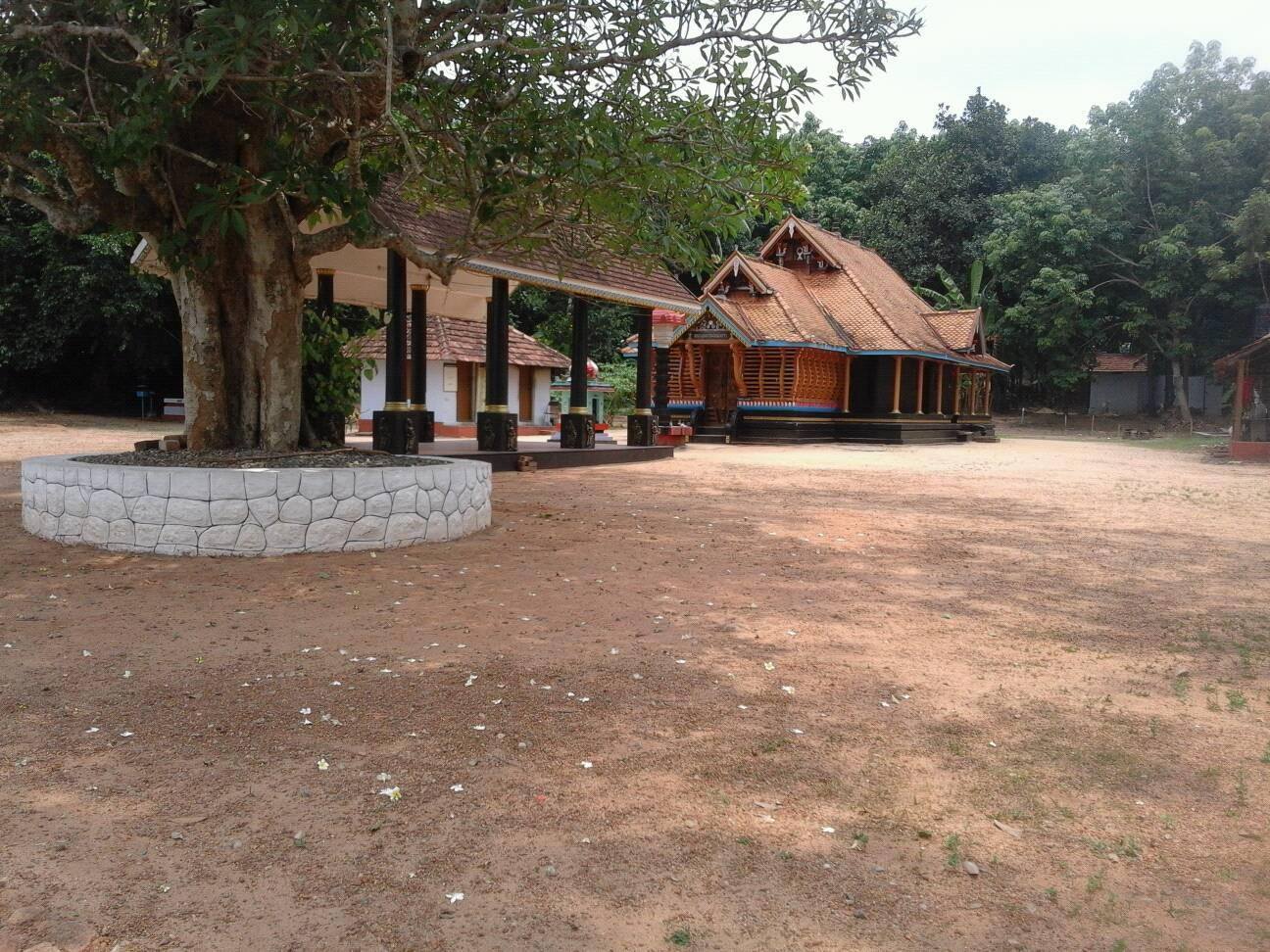  Thiru Pattupurakkal Devi Temple new