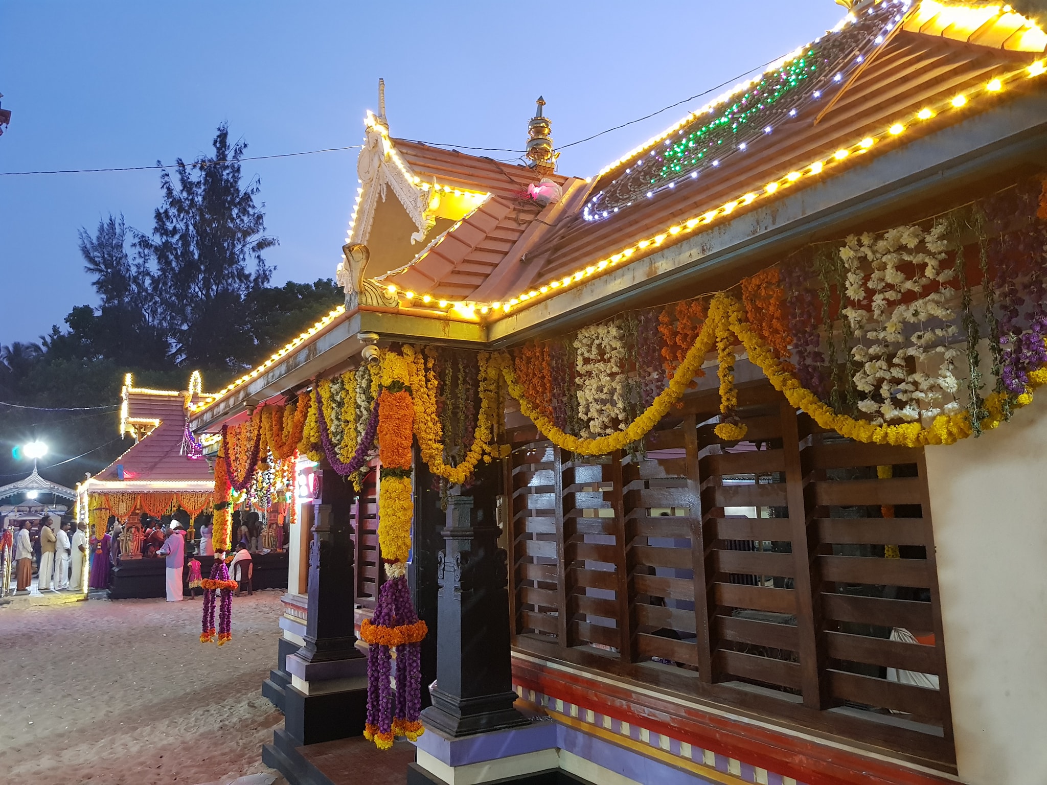 Parayakadavu Sree Ponna Bhagavathy Temple