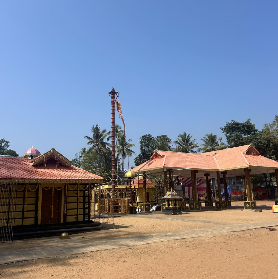 Bhoothakulam Sree Dharma Sastha Temple Kollam Dresscode