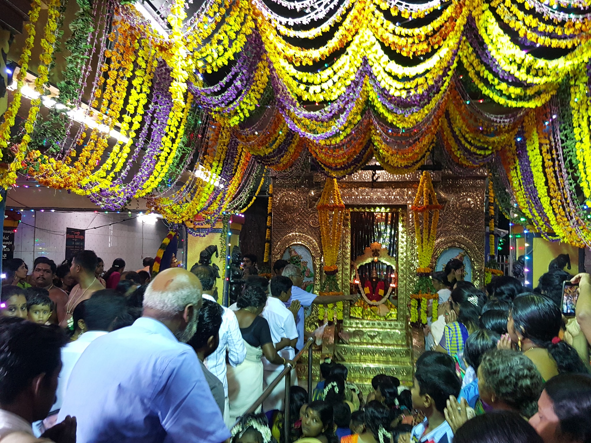 Thamarakulam Shree Maha Ganapathy  Temple Kollam Dresscode