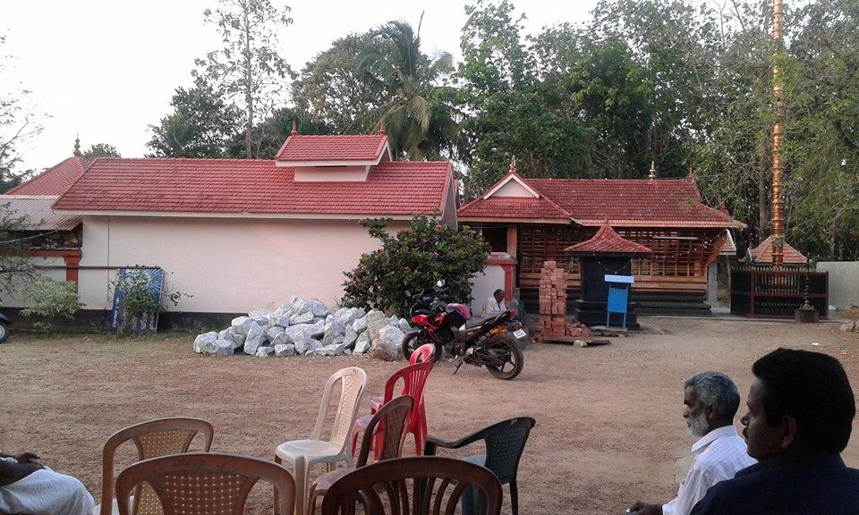 Images of Kollam Sree Mandakyattunada Devi Temple