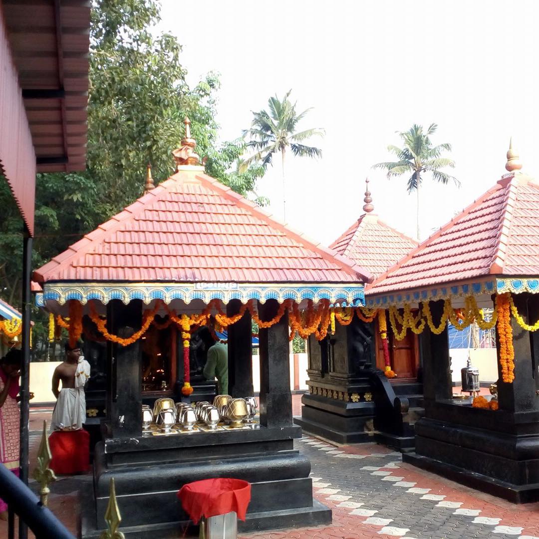 Elavummoodu Bhagavathi Temple 