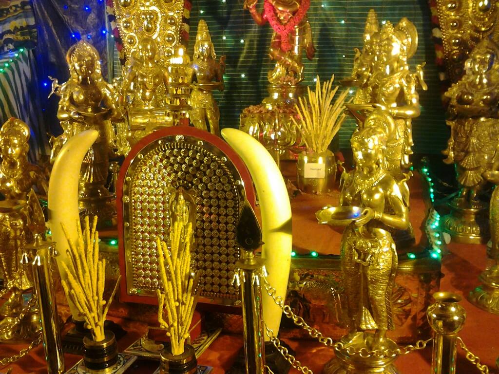 Images of Kollam Thachilazhikam Bhagavathi  Temple