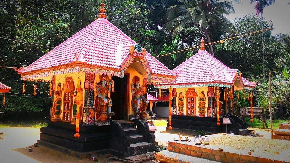 Pandarazhikathu Devi  Temple Kollam Dresscode