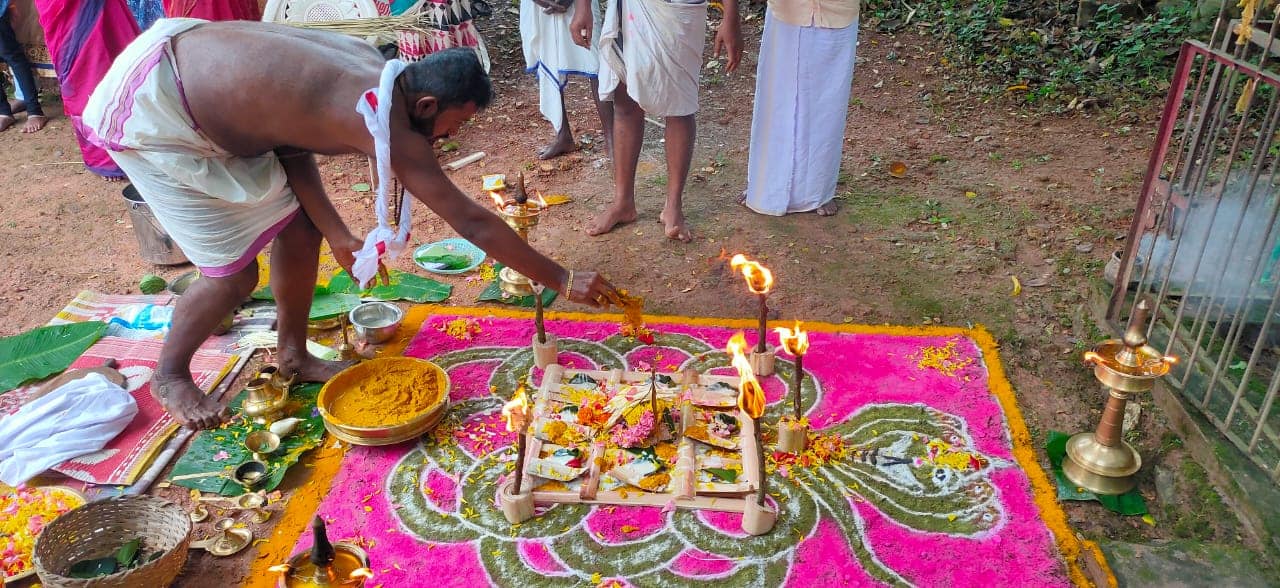 Kaithakkal Bhagavathy  Temple Kollam Dresscode