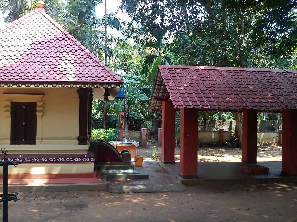 Thayyil Sree Bhagavathy Temple  