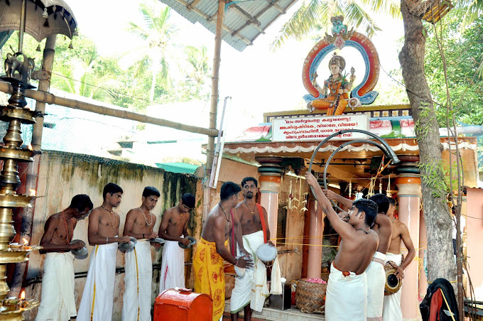 Vadakkekunnathu Sreerajarajeswaridevi Temple 