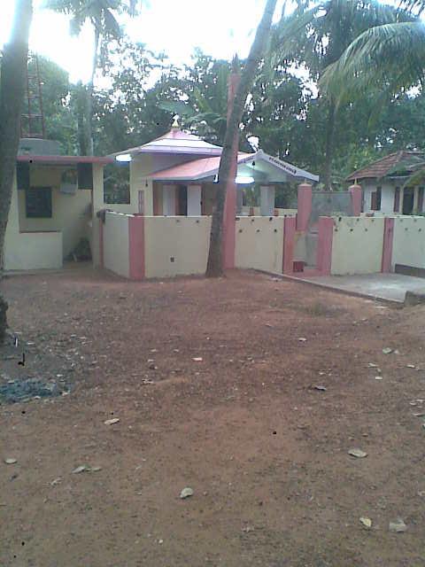 Images of Kollam  Nadukkunnu krishna Temple