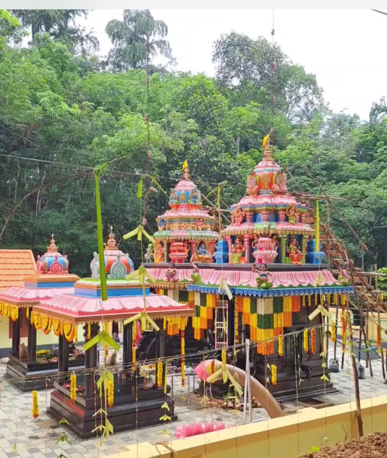  Kallumpurathu Sree Shivabhadrakali   Temple Kollam