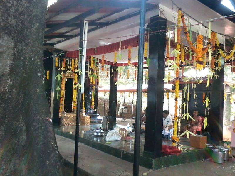  Valakom Sree RajarajeswariTemple in Kerala