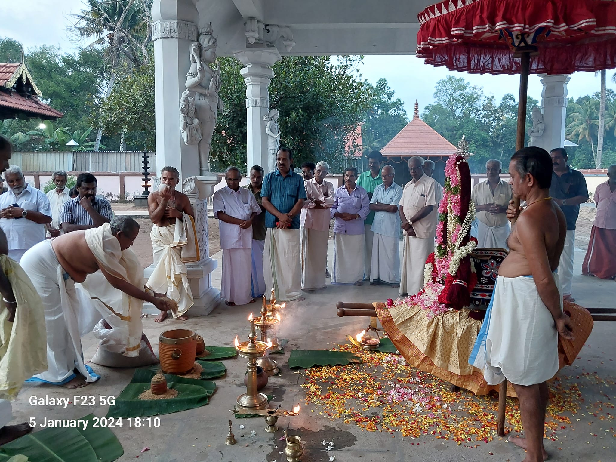 VelIyil  Sree bhadra devi Temple in Kerala