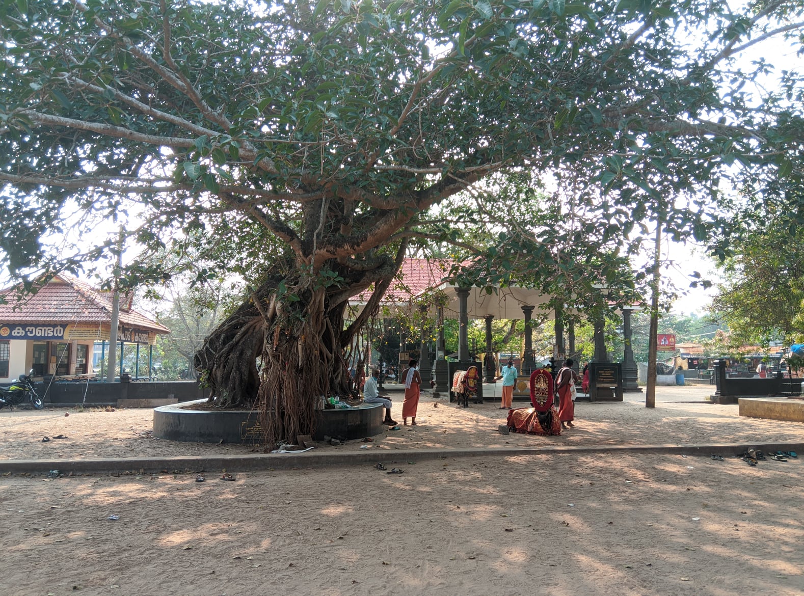 Images of Kollam Oachira Parabrahma Temple