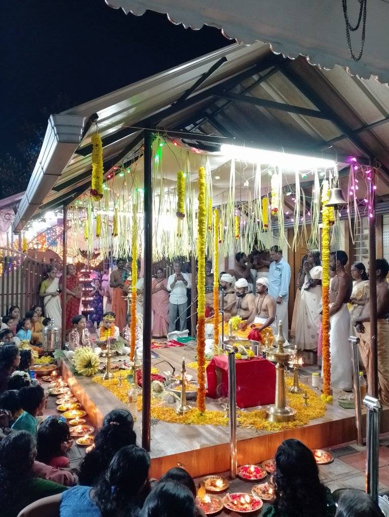 Ezhuthil Padinjattathil Bhadrakali Moorthy Temple 