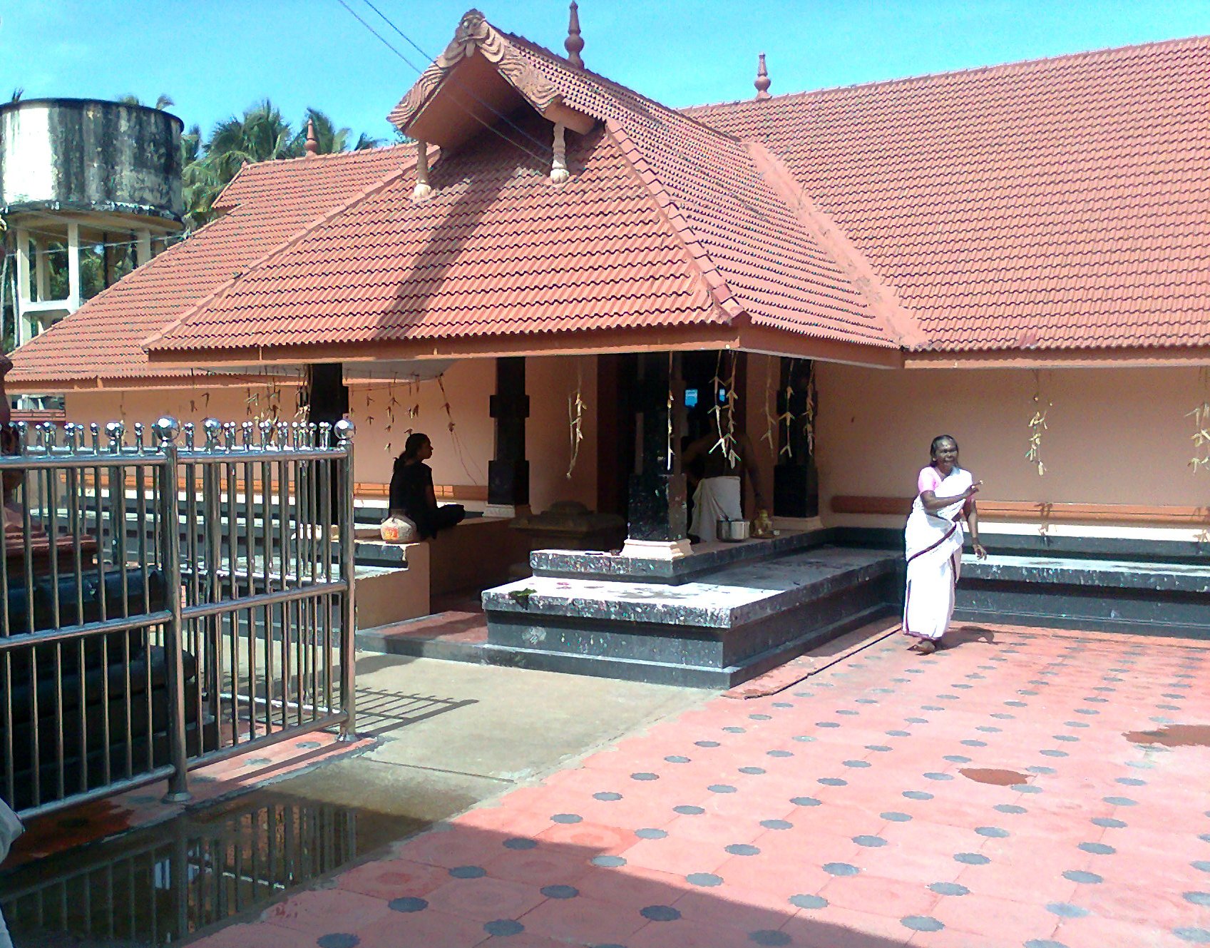 Sree Pookkotu devi Temple Kollam