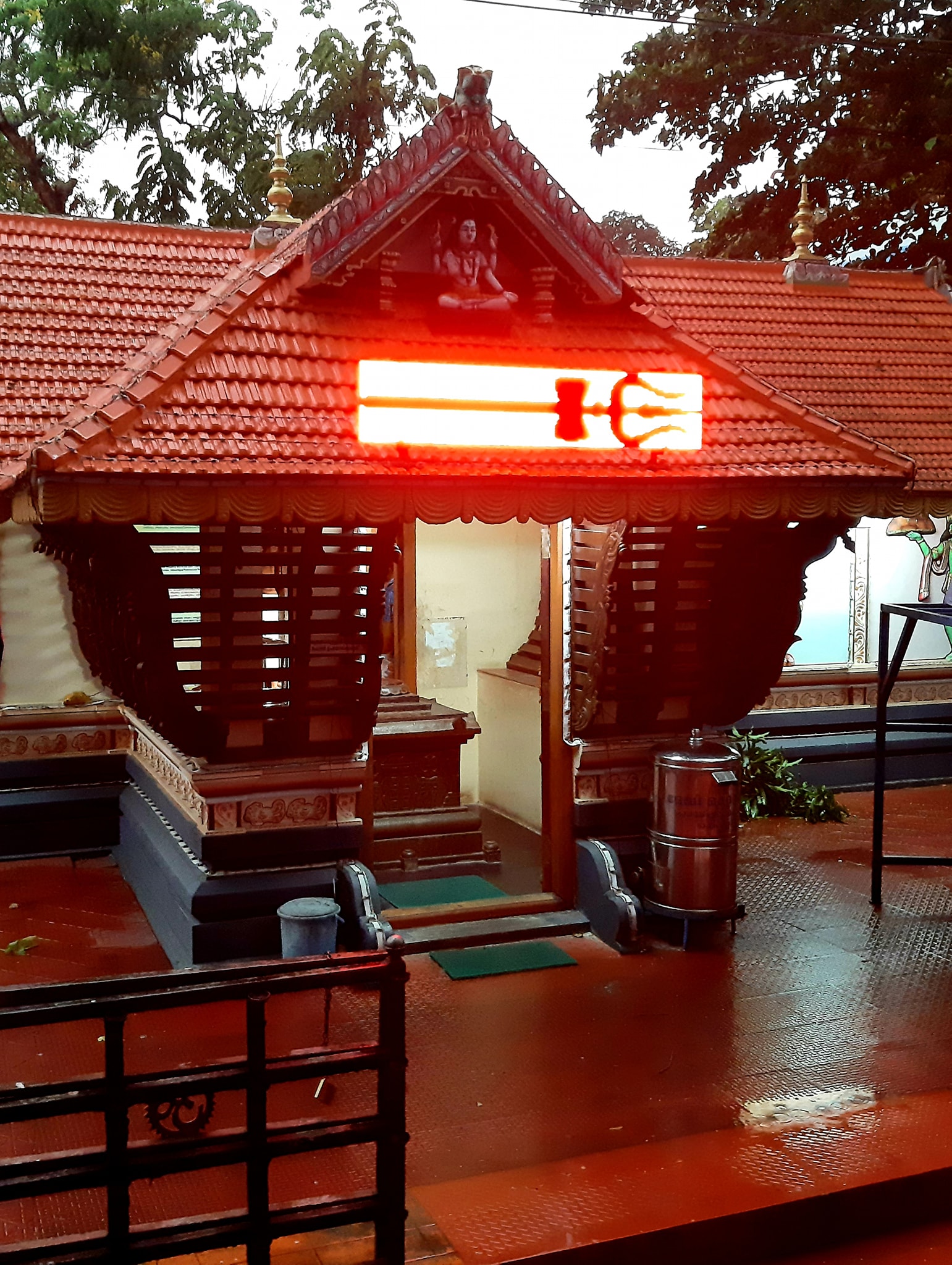 Sree Muneeswara Swamy Temple 