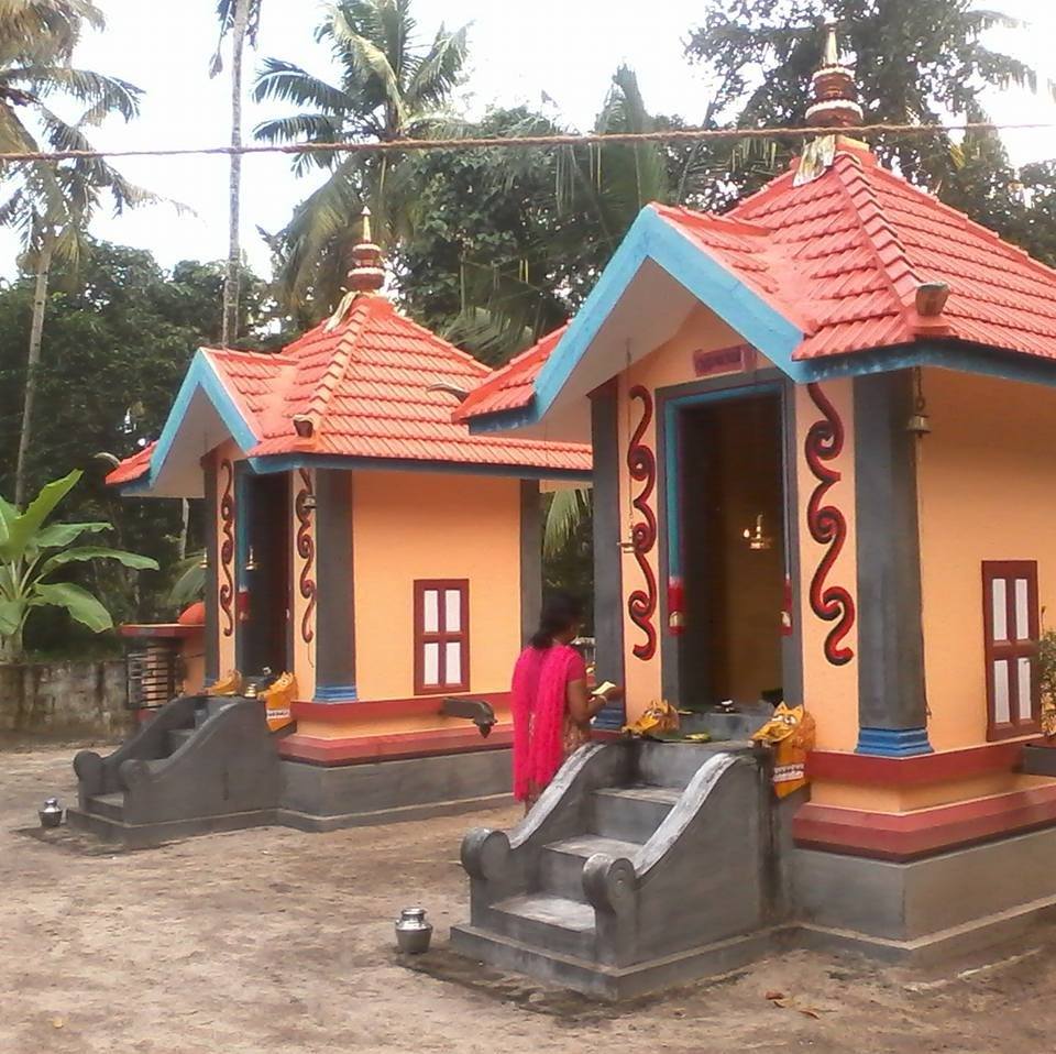 Images of Kollam Thazhava Kochukoonisseril Temple