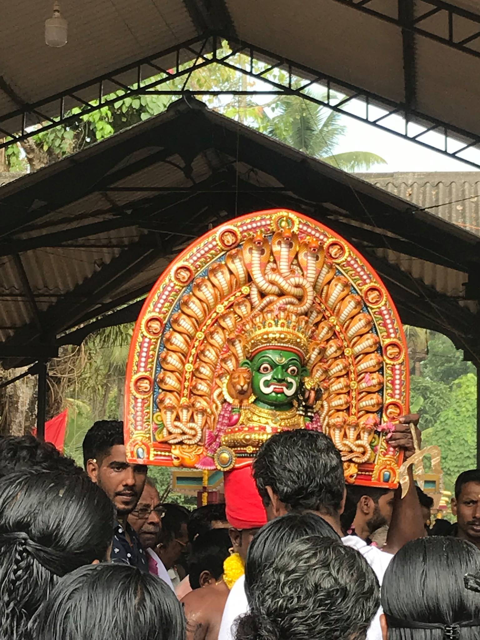  Araickal Sree Bhadrakali Devi Temple Kollam Dresscode