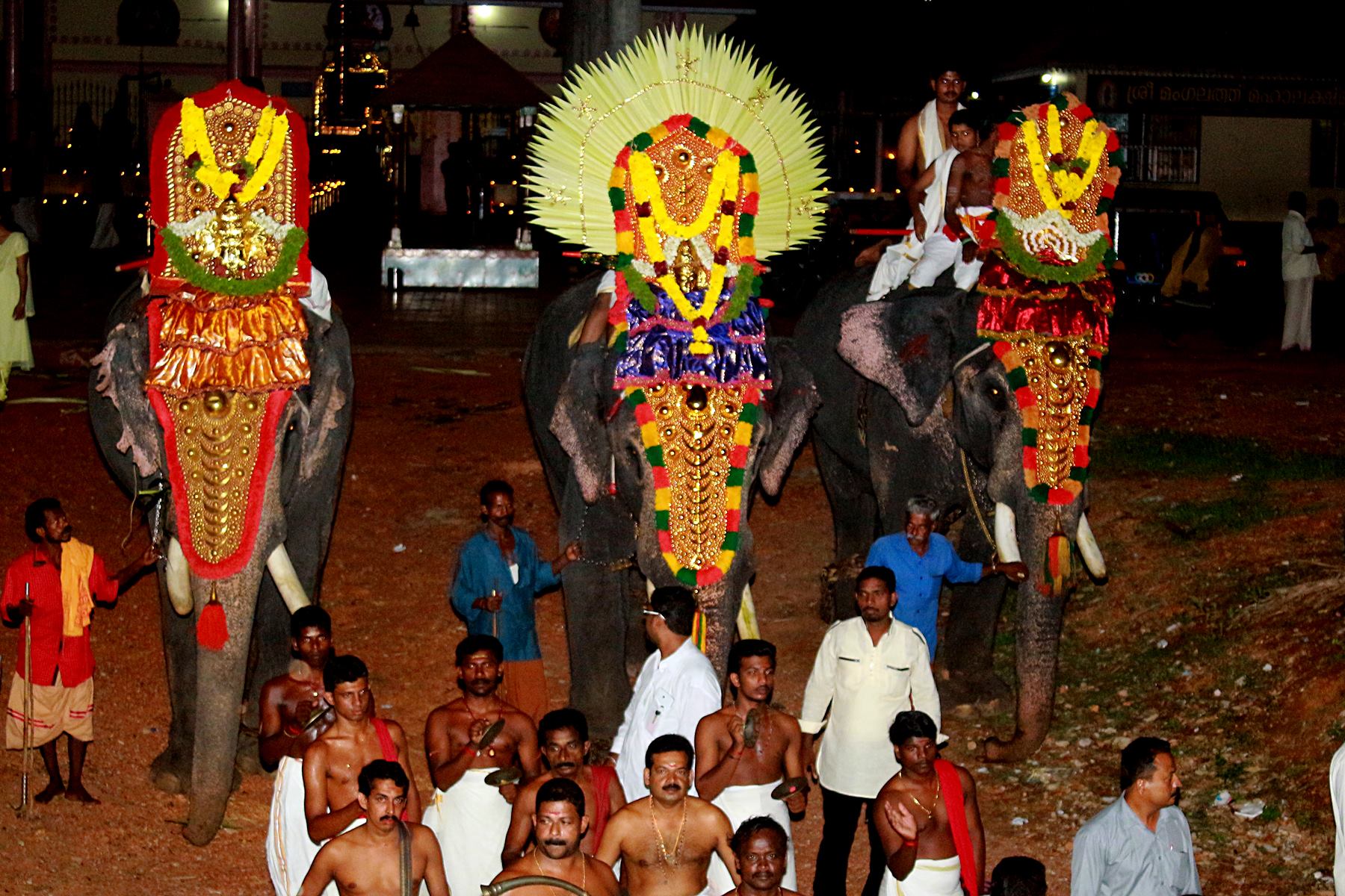 Images of Kollam  Kochu Koonambaikulam DurgaDevi Temple