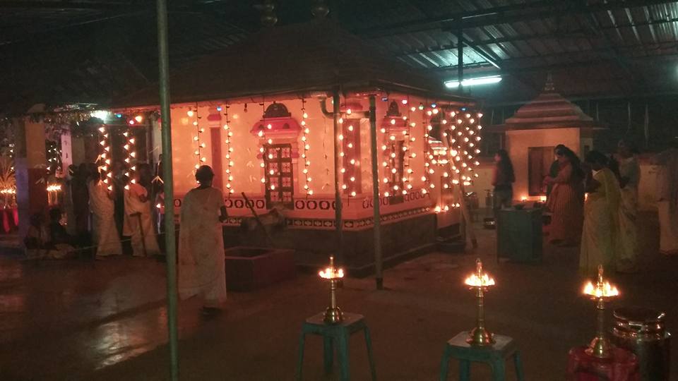 Images of Kollam  Thalayinakavu Siva Parvathi Temple