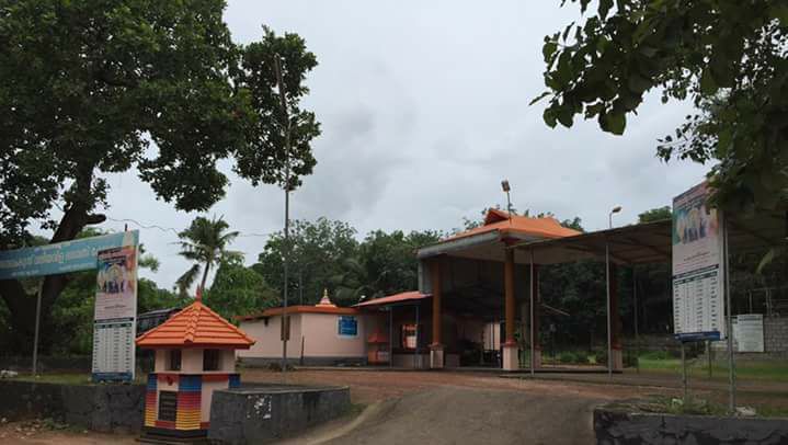 Valiyavila Bhagavathy  Temple Kollam Dresscode