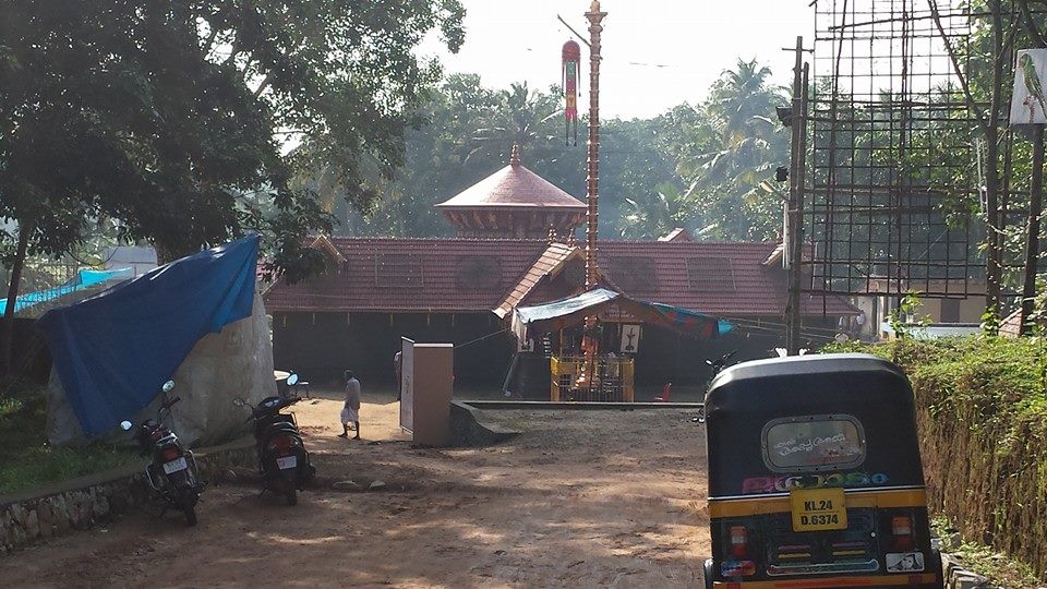 Images of Kollam Nadalloor Siva Temple