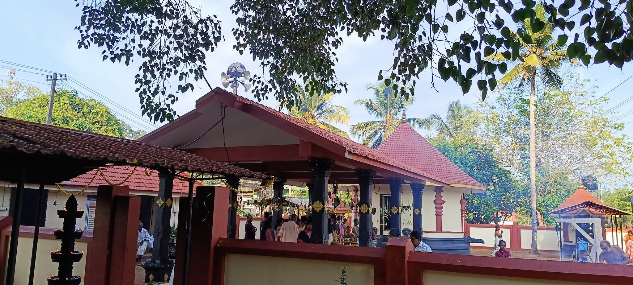 Puthenkavu Mahavishnu  Temple Kollam Dresscode