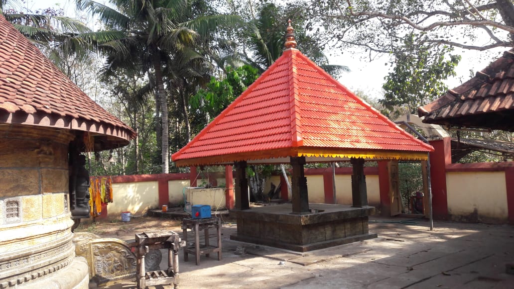  Pidavoor Sreekrishna Swami Temple Kollam Dresscode