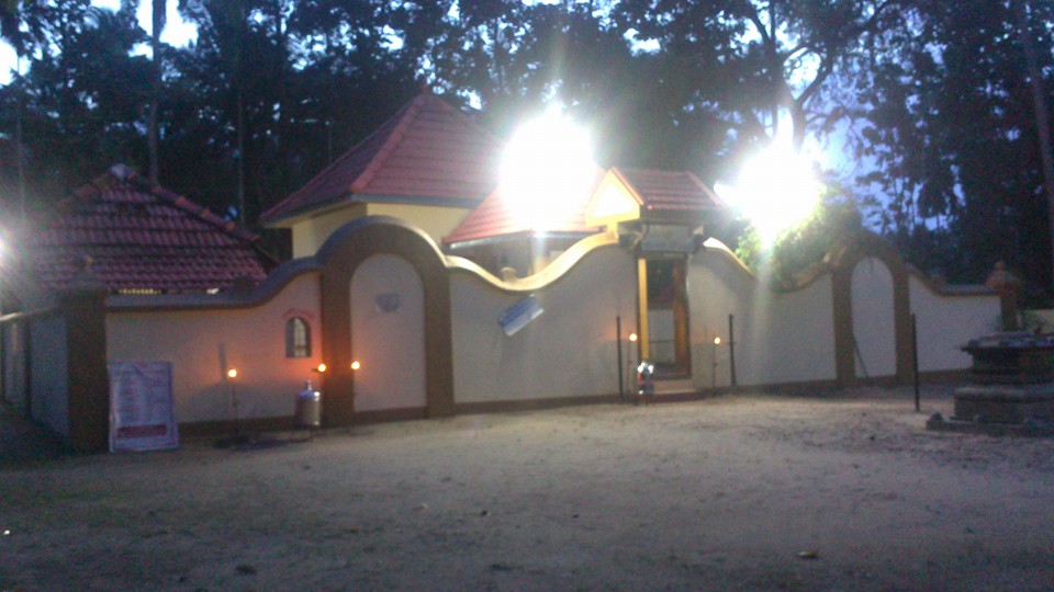 Thurayil Pulikkamadom Sree Mahadeva Temple Kollam Dresscode