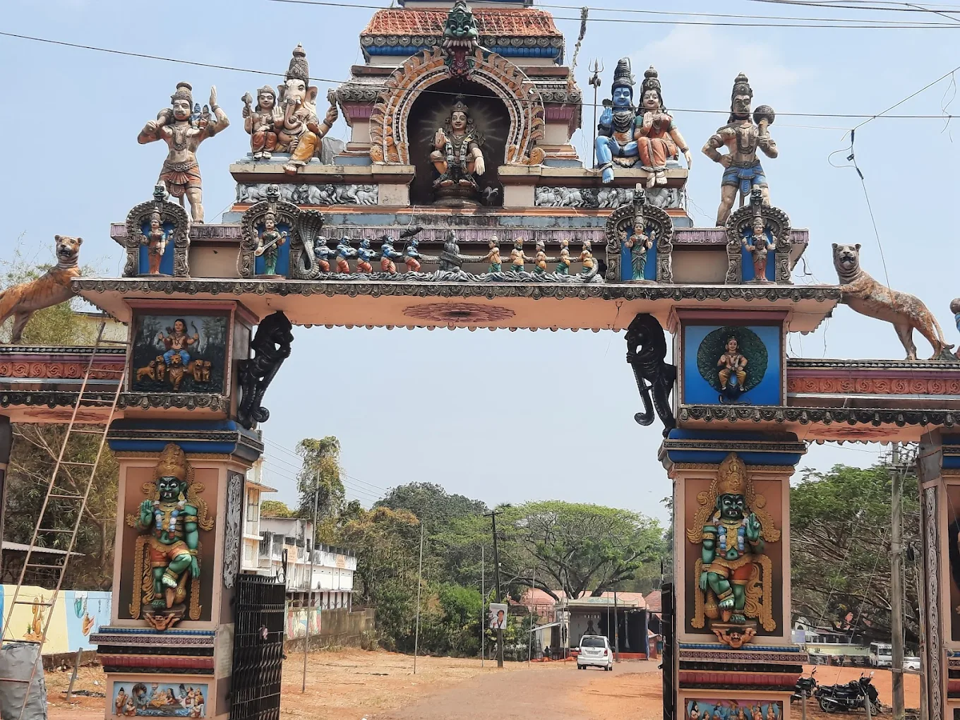 Entrance of Sasthamcotta Sree Dharma Sastha Temple in Kollam
