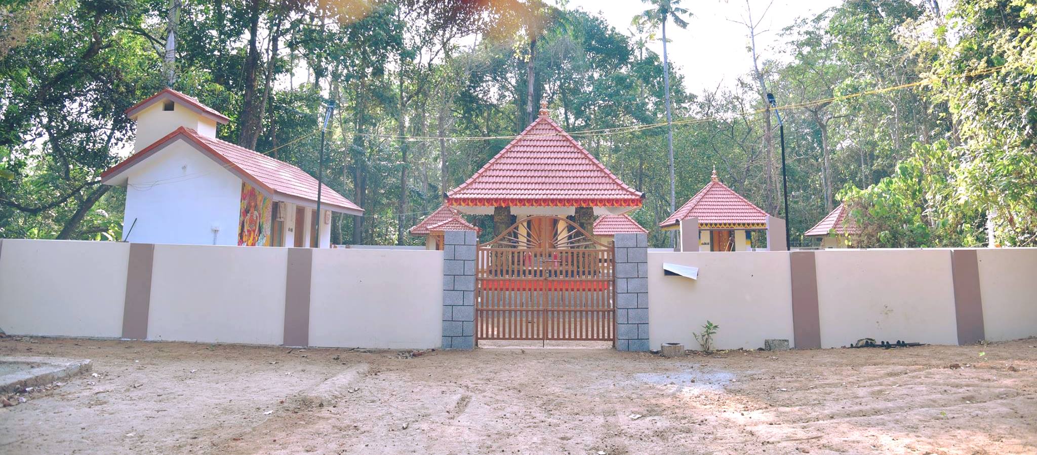 Uthirumala Sree Vanadurga Devitemple kollam Dresscode