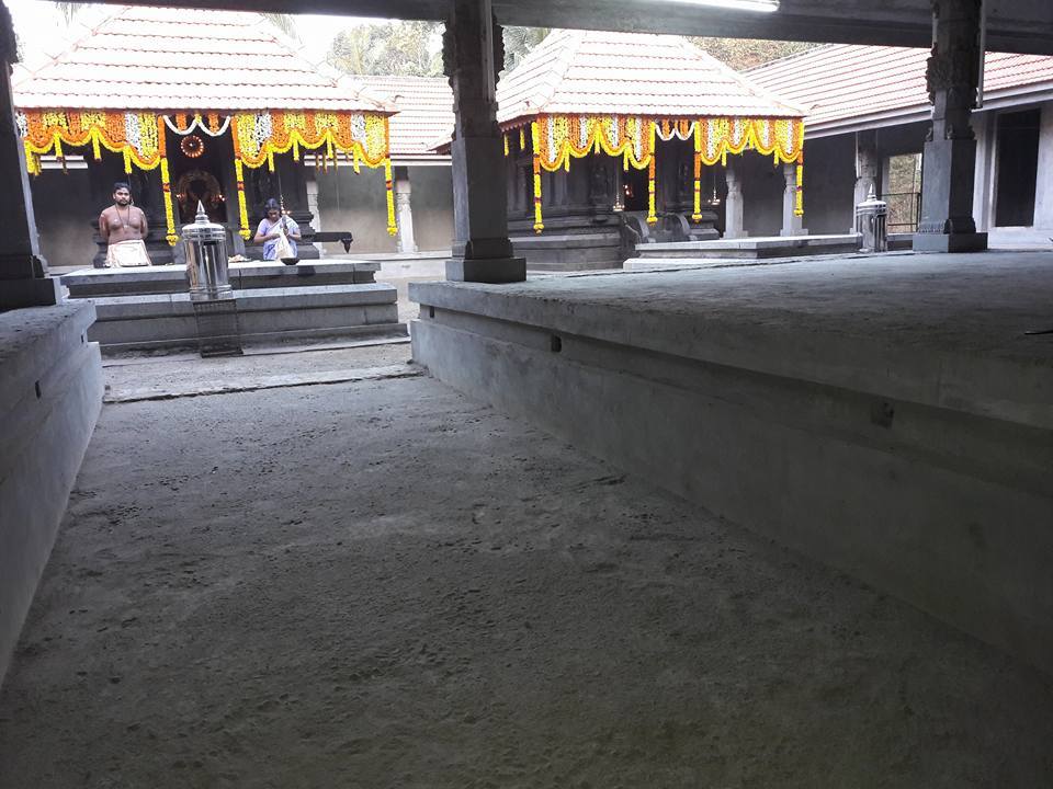 Kalarivathukkal Bhagavathy is an Shakthi lord in Hinduism
