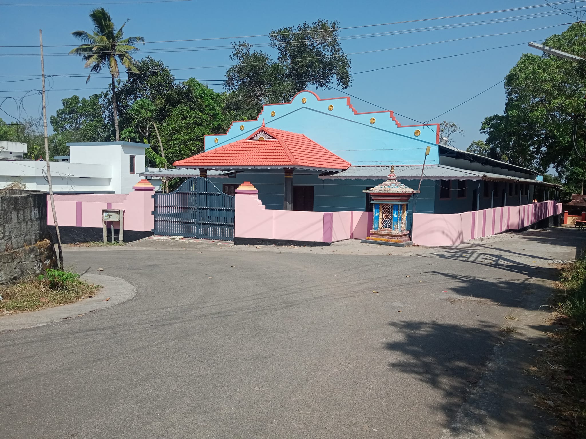 Adissamangalam Maha Vishnutemple kollam Dresscode