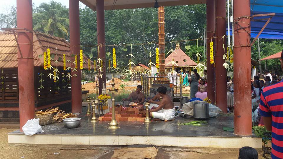 Thiruvelikkodu Sree Mahadeva is an Shakthi Devi in Hinduism